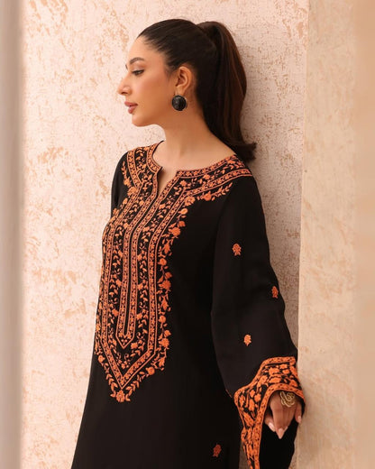 Luxury Embroidered 2-Piece Set